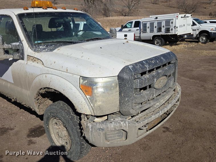 image for item ES2963 2012 Ford F250 Super Duty pickup truck