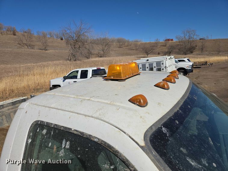 image for item ES2963 2012 Ford F250 Super Duty pickup truck