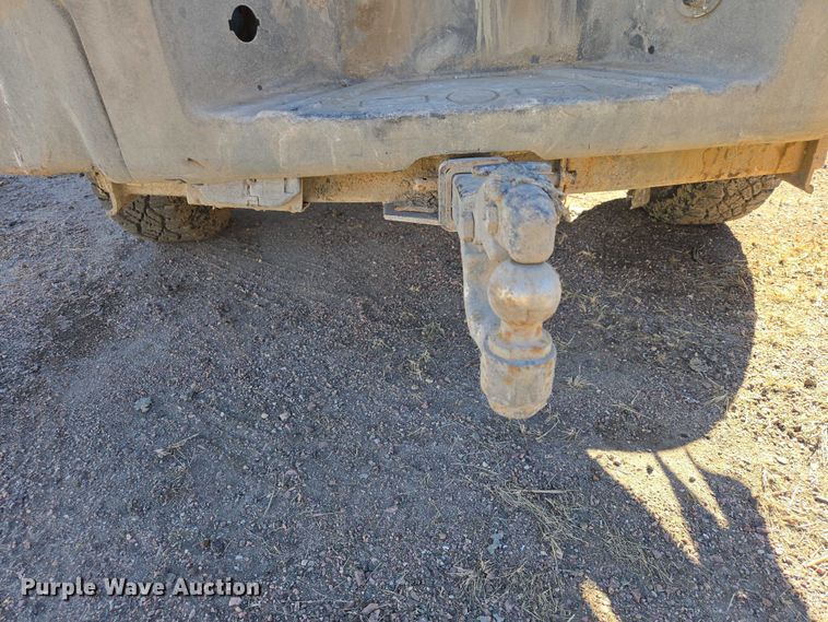 image for item ES2963 2012 Ford F250 Super Duty pickup truck