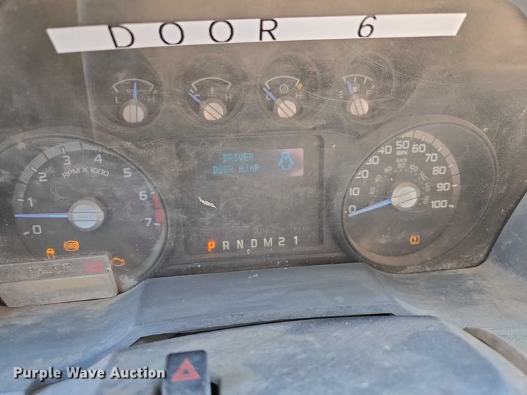 image for item ES2963 2012 Ford F250 Super Duty pickup truck