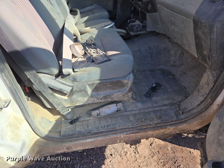 image for item ES2963 2012 Ford F250 Super Duty pickup truck