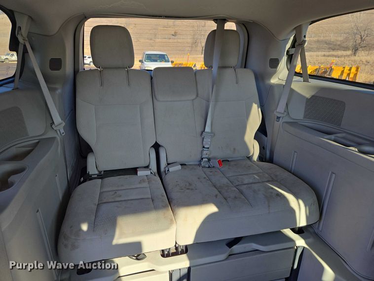 image for item ES2964 2014 Dodge Grand Caravan handicap accessible van