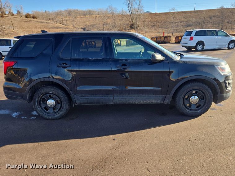 image for item ES2965 2018 Ford Explorer Police Interceptor SUV