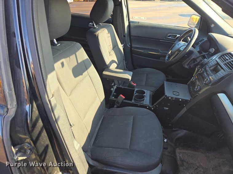 image for item ES2965 2018 Ford Explorer Police Interceptor SUV