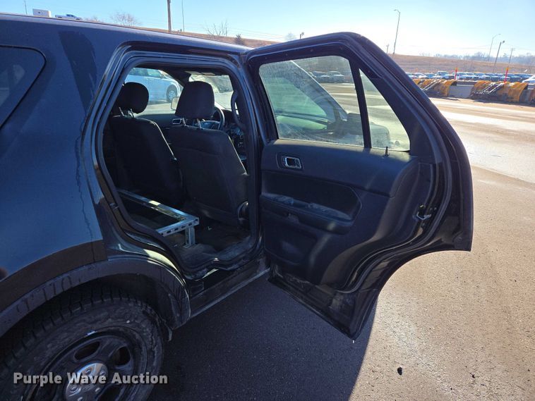 image for item ES2965 2018 Ford Explorer Police Interceptor SUV