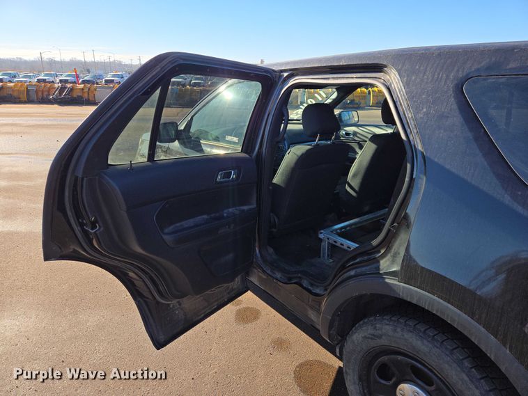 image for item ES2965 2018 Ford Explorer Police Interceptor SUV