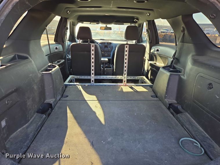 image for item ES2965 2018 Ford Explorer Police Interceptor SUV