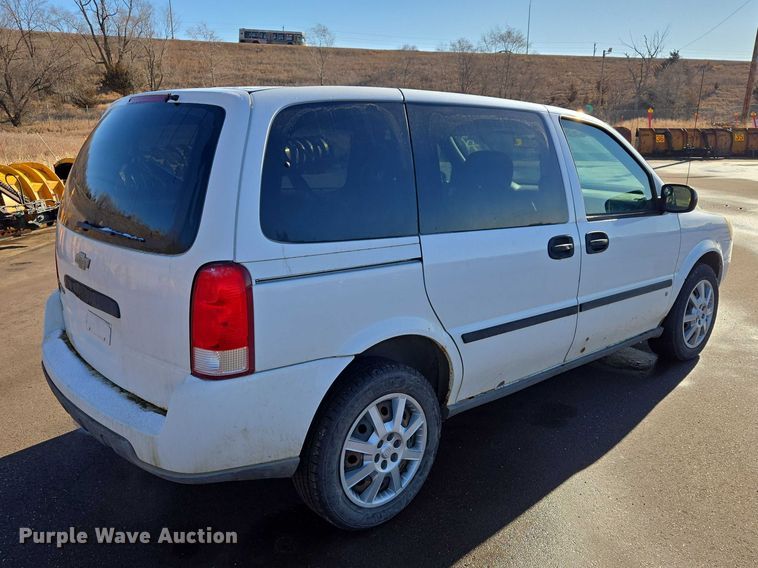 image for item ES2966 2008 Chevrolet Uplander van