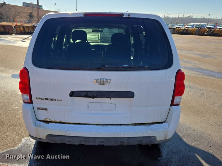image for item ES2966 2008 Chevrolet Uplander van