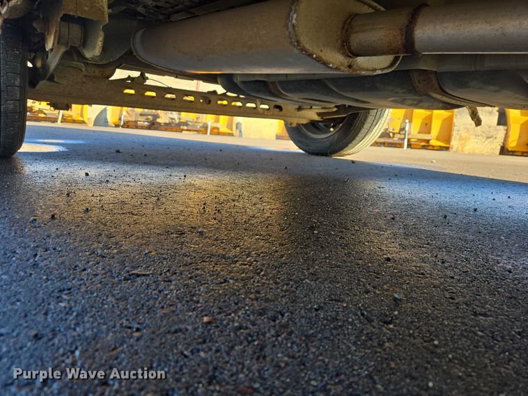 image for item ES2966 2008 Chevrolet Uplander van