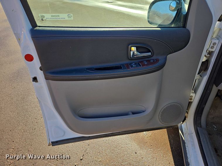 image for item ES2966 2008 Chevrolet Uplander van