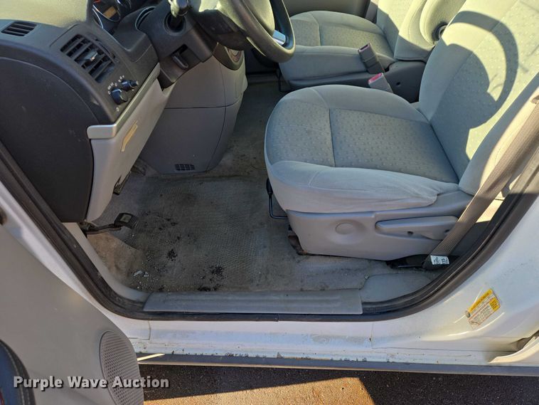 image for item ES2966 2008 Chevrolet Uplander van