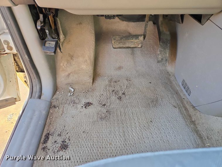 image for item ES2966 2008 Chevrolet Uplander van