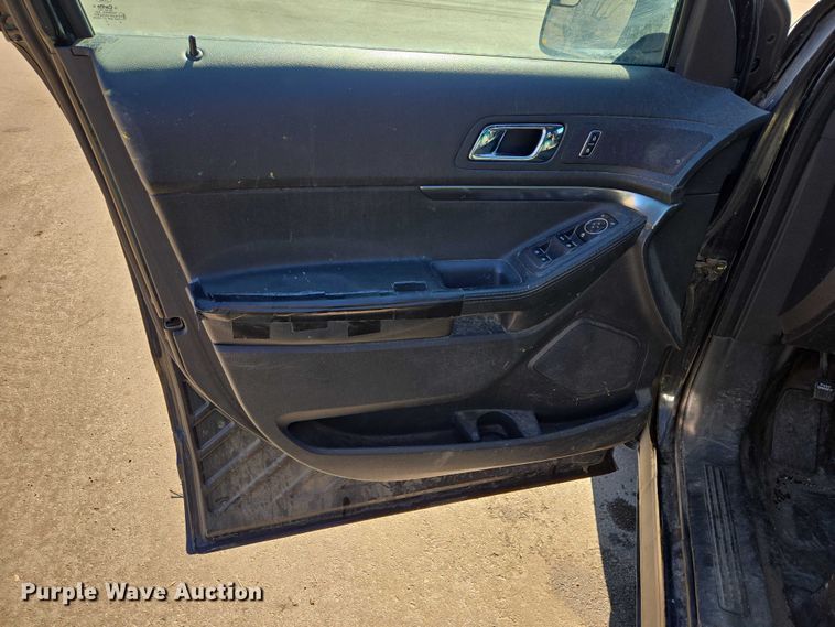 image for item ES2971 2013 Ford Explorer Police Interceptor SUV