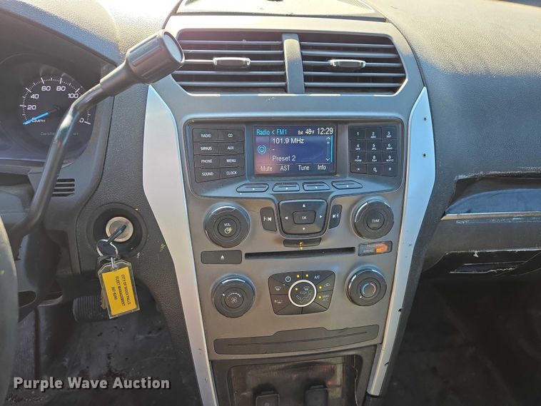 image for item ES2971 2013 Ford Explorer Police Interceptor SUV