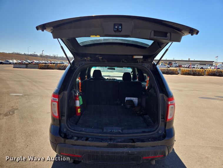 image for item ES2971 2013 Ford Explorer Police Interceptor SUV