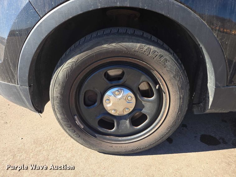 image for item ES2971 2013 Ford Explorer Police Interceptor SUV