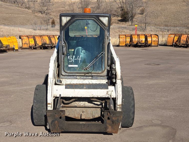 image for item ES2972 2008 Bobcat S160 skid steer loader