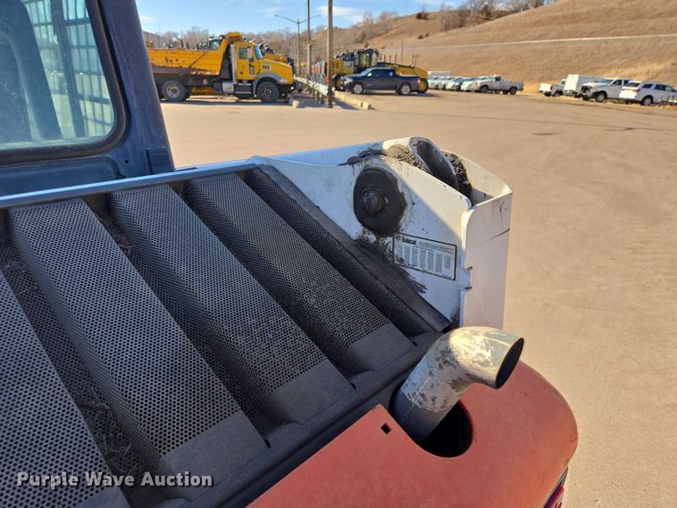 image for item ES2972 2008 Bobcat S160 skid steer loader