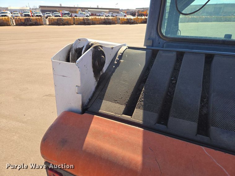 image for item ES2972 2008 Bobcat S160 skid steer loader