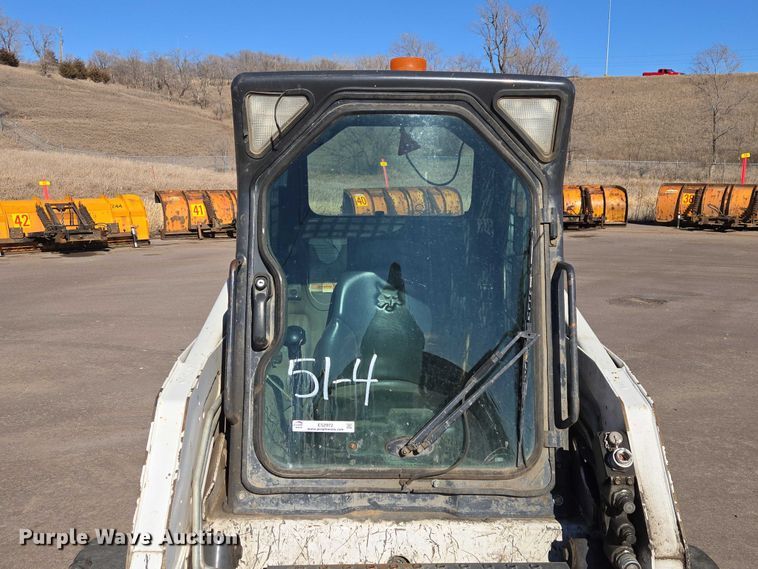 image for item ES2972 2008 Bobcat S160 skid steer loader