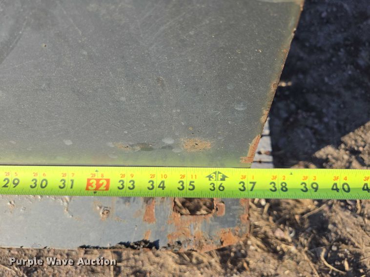 image for item ES2973 Bobcat SB 150x36 skid steer snow blower