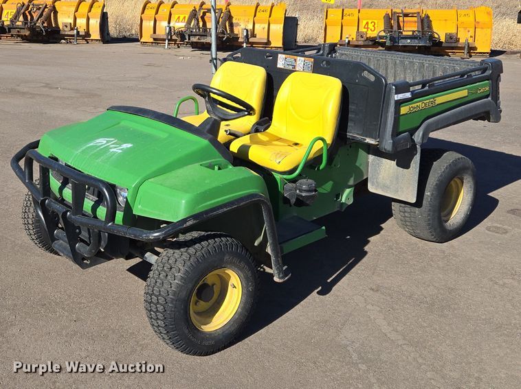 image for item ES2975 2015 John Deere TX Gator utility vehicle