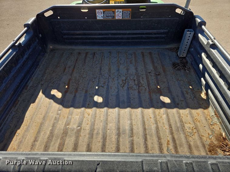 image for item ES2975 2015 John Deere TX Gator utility vehicle