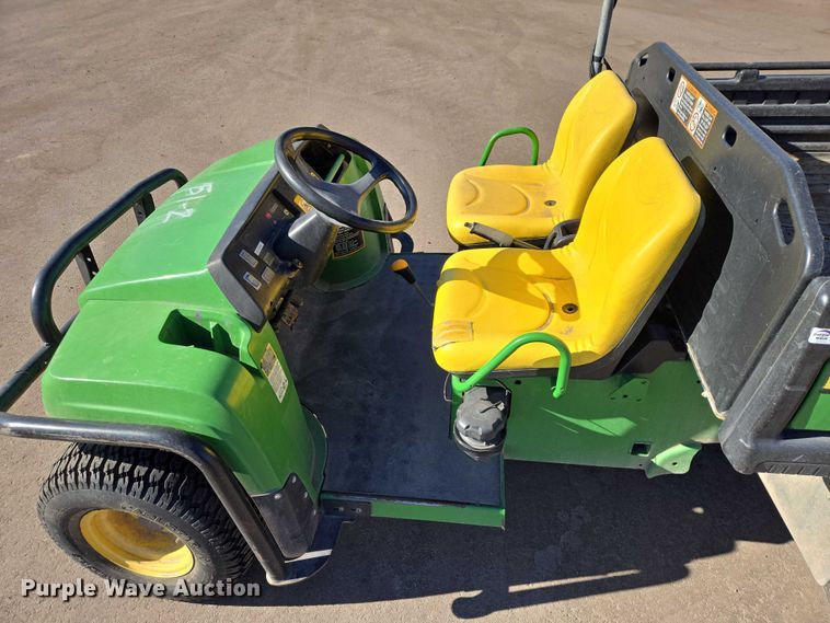 image for item ES2975 2015 John Deere TX Gator utility vehicle