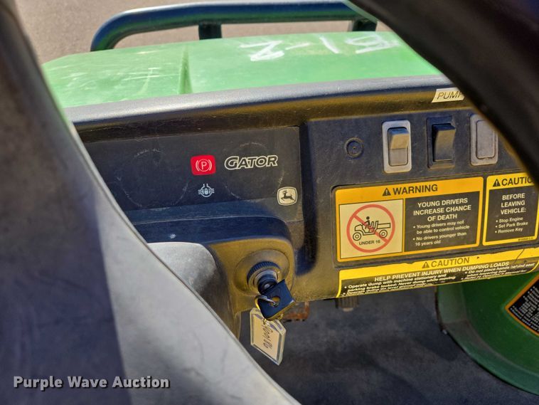 image for item ES2975 2015 John Deere TX Gator utility vehicle