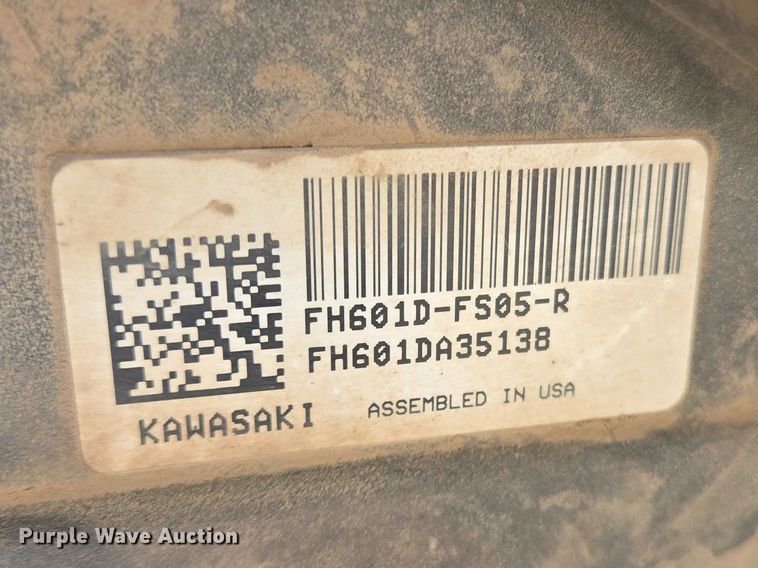 image for item ES2975 2015 John Deere TX Gator utility vehicle