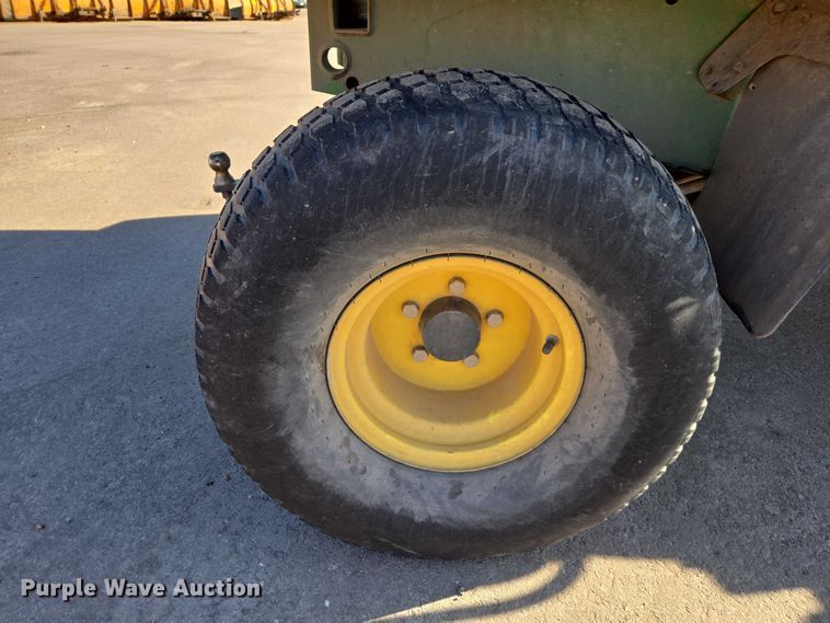 image for item ES2975 2015 John Deere TX Gator utility vehicle