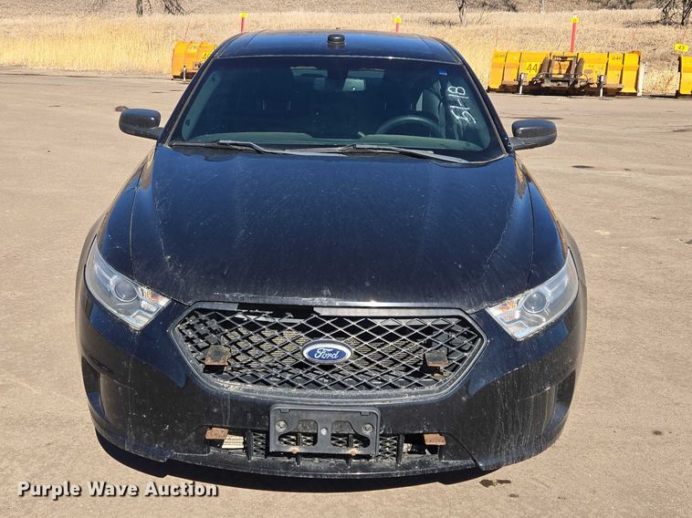 image for item ES2976 2016 Ford Taurus Police Interceptor 