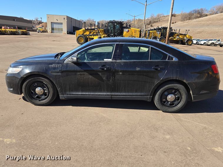 image for item ES2976 2016 Ford Taurus Police Interceptor 