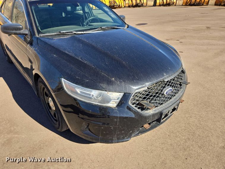 image for item ES2976 2016 Ford Taurus Police Interceptor 