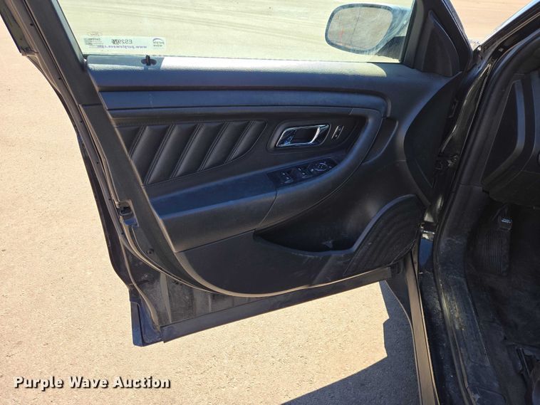 image for item ES2976 2016 Ford Taurus Police Interceptor 