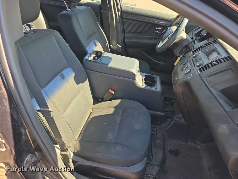 image for item ES2976 2016 Ford Taurus Police Interceptor 