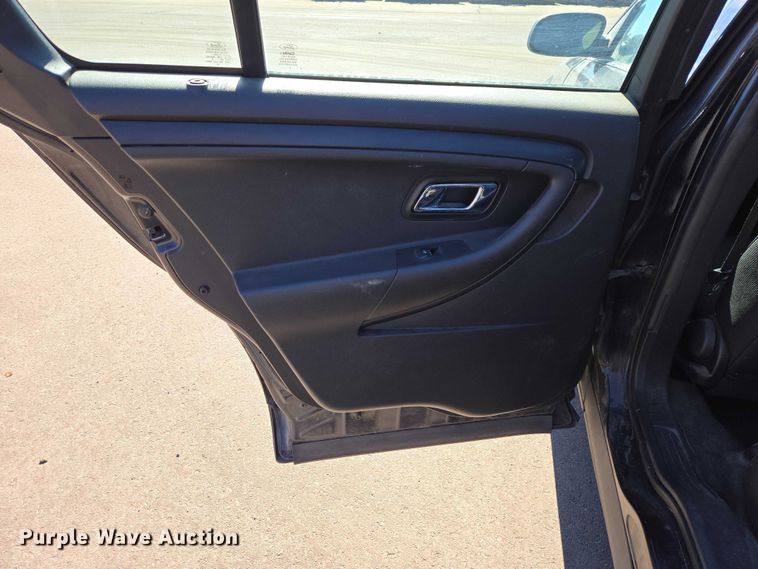 image for item ES2976 2016 Ford Taurus Police Interceptor 