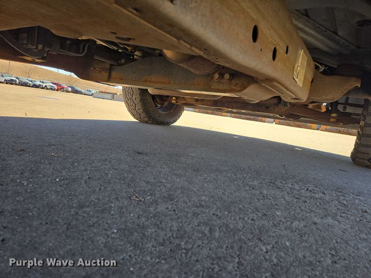 image for item ES2978 2011 Chevrolet Silverado 1500 Ext. Cab pickup truck