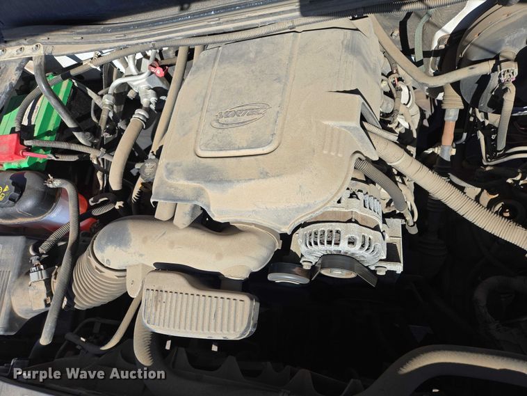 image for item ES2978 2011 Chevrolet Silverado 1500 Ext. Cab pickup truck