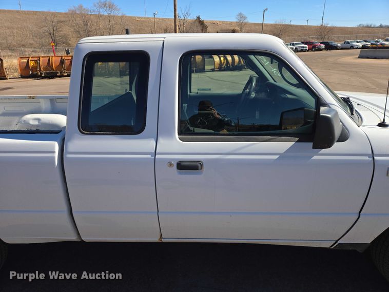 image for item ES2980 2009 Ford Ranger Ext. Cab pickup truck