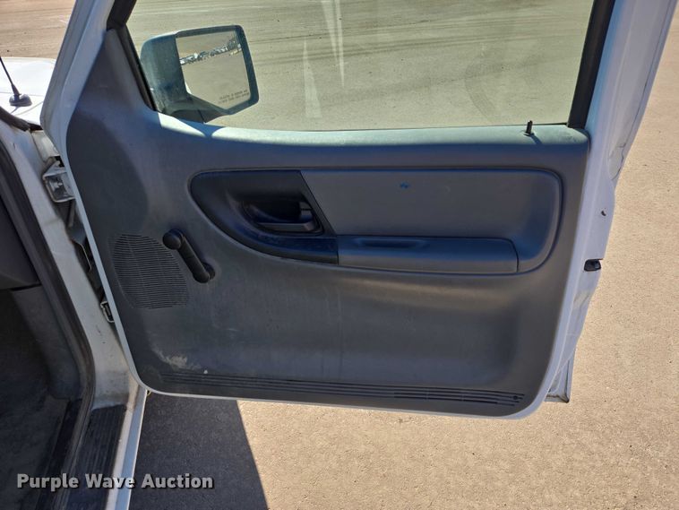 image for item ES2980 2009 Ford Ranger Ext. Cab pickup truck