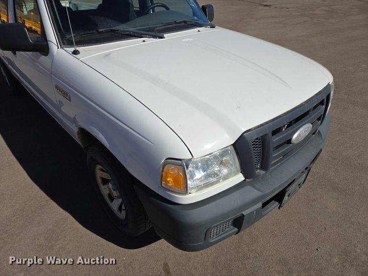 image for item ES2981 2007 Ford Ranger Ext. Cab pickup truck