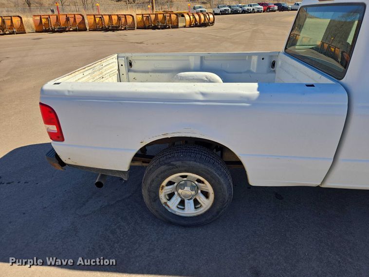 image for item ES2981 2007 Ford Ranger Ext. Cab pickup truck