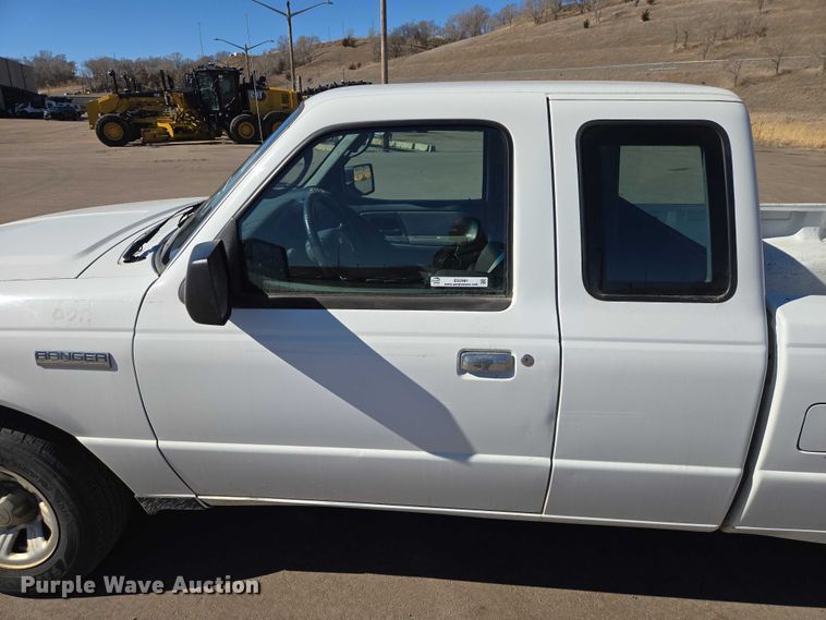 image for item ES2981 2007 Ford Ranger Ext. Cab pickup truck
