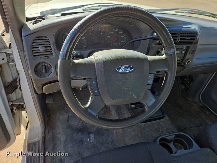 image for item ES2981 2007 Ford Ranger Ext. Cab pickup truck
