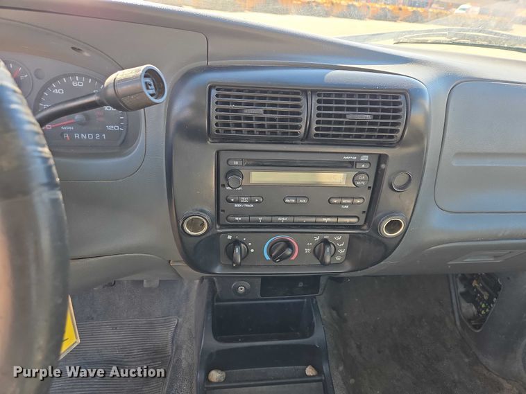 image for item ES2981 2007 Ford Ranger Ext. Cab pickup truck