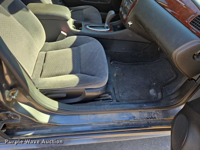 image for item ES2982 2010 Chevrolet Impala 
