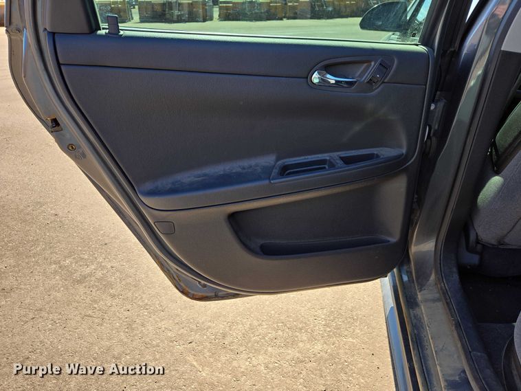 image for item ES2982 2010 Chevrolet Impala 