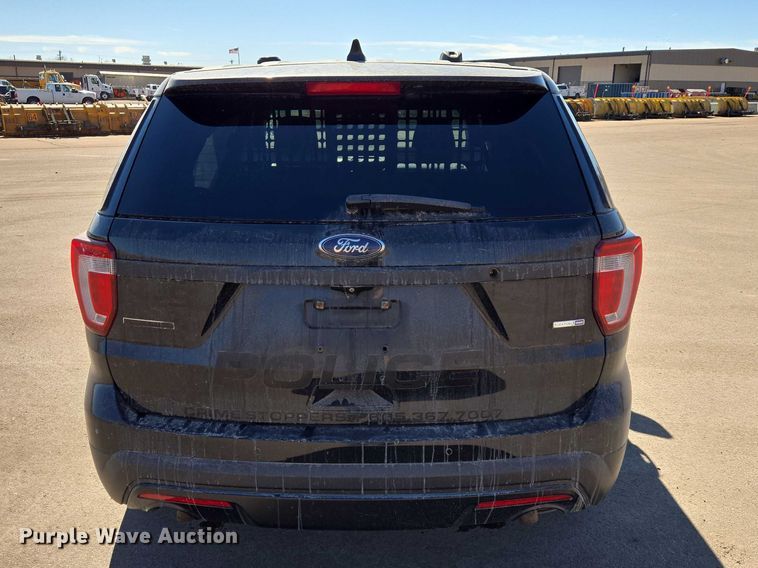 image for item ES2983 2016 Ford Explorer Police Interceptor SUV